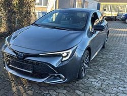 Grau Gebraucht 2025 Toyota Corolla Limousine | 24.800 € (Superpreis)