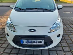 Weiß Gebraucht 2014 Ford Ka Trend Kleinwagen | 3.600 € (Guter Preis)