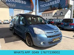Blau Gebraucht 2009 Citroën Berlingo Van / Kleinbus | 4.600 € (Etwas zu teuer)