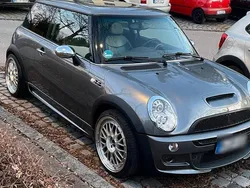 Grau Gebraucht 2005 Mini John Cooper Works Coupé Coupé | 4.000 €