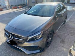 Grau Gebraucht 2018 Mercedes A200 Edition Limousine | 9.900 €
