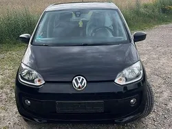 Schwarz Gebraucht 2013 VW up! high up! Kleinwagen | 2.999 € (Etwas zu teuer)