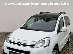 Weiß Gebraucht 2015 Citroën Berlingo SELECTION Van / Kleinbus | 13.790 € (Teuer)