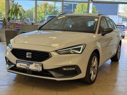 Weiß Gebraucht 2023 Seat Leon FR Kombi | 18.500 € (Guter Preis)