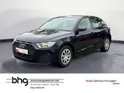 Blau Gebraucht 2021 Audi A1 Sportback Comfort Kleinwagen | 18.760 € (Fairer Preis)