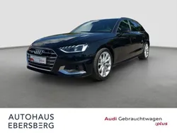 Brillantschwarz Gebraucht 2022 Audi A4 Advanced Kombi | 31.900 € (Etwas zu teuer)