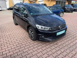 Deep black perleffekt Gebraucht 2018 VW Touran Join Van / Kleinbus | 20.990 € (Fairer Preis)