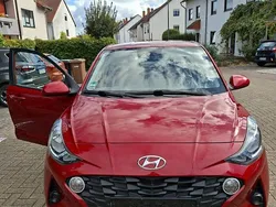 Rot Gebraucht 2021 Hyundai i10 Select Kleinwagen | 12.800 € (Fairer Preis)