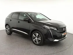 Schwarz Gebraucht 2022 Peugeot 3008 Allure SUV | 18.220 € (Guter Preis)