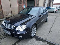 Schwarz Gebraucht 2005 Mercedes C200 Limousine | 6.500 € (Teuer)