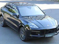 Schwarz Gebraucht 2021 Porsche Cayenne Turbo SUV | 67.490 €