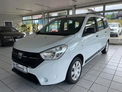 Weiß Gebraucht 2020 Dacia Lodgy Essentiel Van / Kleinbus | 11.899 € (Etwas zu teuer)