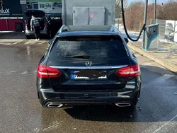 Schwarz Gebraucht 2017 Mercedes C180 Kombi | 19.000 € (Etwas zu teuer)