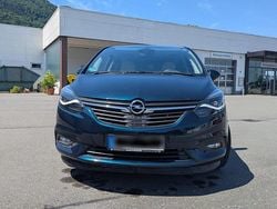 Grün Gebraucht 2017 Opel Zafira Tourer Van / Kleinbus | 12.300 € (Fairer Preis)