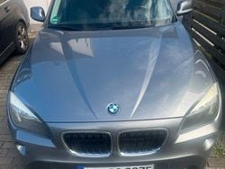 Grau Gebraucht 2012 BMW X1 SUV | 6.400 € (Guter Preis)