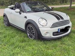 Grau Gebraucht 2012 Mini Cooper Cabriolet Cabrio | 12.000 € (Etwas zu teuer)