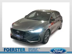 Grau Gebraucht 2023 Ford Focus ST-Line | 23.780 € (Guter Preis)