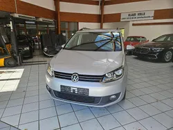 Silber Gebraucht 2012 VW Touran Comfortline Van / Kleinbus | 5.450 € (Superpreis)