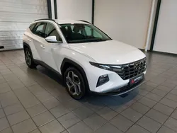 Weiß Gebraucht 2022 Hyundai Tucson Basis SUV | 25.990 € (Superpreis)
