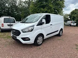 Weiß Gebraucht 2018 Ford Transit Custom Trend Van / Kleinbus | 8.999 € (Teuer)