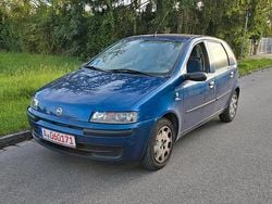 Blau Gebraucht 2002 Fiat Punto Kleinwagen | 1.250 € (Etwas zu teuer)