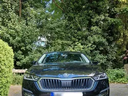 Schwarz Gebraucht 2025 Skoda Octavia First Edition Kombi | 21.500 €