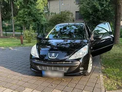 Schwarz Gebraucht 2011 Peugeot 206+ Kleinwagen | 2.990 € (Fairer Preis)