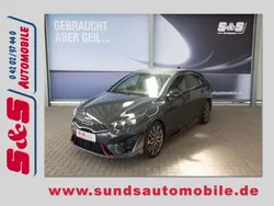 Grau Gebraucht 2023 Kia ProCeed GT Kleinwagen | 28.490 € (Guter Preis)