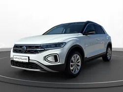 Pure white Gebraucht 2024 VW T-Roc Style SUV | 30.480 € (Fairer Preis)
