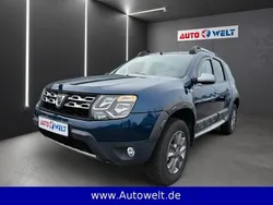 Blau Gebraucht 2015 Dacia Duster Celebration SUV | 9.490 € (Fairer Preis)