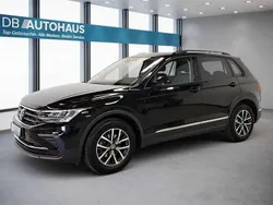 Schwarz Gebraucht 2023 VW Tiguan Life SUV | 29.870 € (Superpreis)