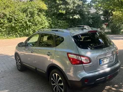 Grau Gebraucht 2012 Nissan Qashqai Acenta SUV | 7.950 €