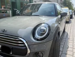 Grau Gebraucht 2020 Mini ONE Kleinwagen | 12.600 € (Fairer Preis)