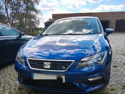 Blau Gebraucht 2017 Seat Leon FR Limousine | 14.800 € (Etwas zu teuer)