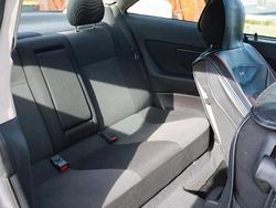 Silber Gebraucht 2004 Opel Astra Coupé | 1.800 €