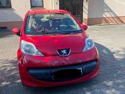 Gebraucht 2007 Peugeot 107 Urban Move Kleinwagen | 1.500 € (Fairer Preis)