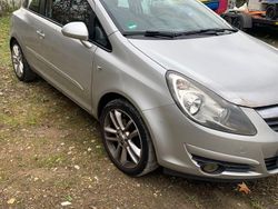 Silber Gebraucht 2007 Opel Corsa Cosmo Limousine | 1.299 €