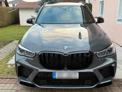 Grau Gebraucht 2023 BMW X5 M Competition Edition SUV | 96.990 € (Fairer Preis)