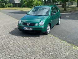 Grün Gebraucht 2002 VW Polo Basis Limousine | 1.000 € (Guter Preis)