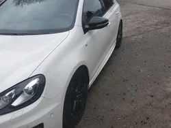 Weiß Gebraucht 2011 VW Golf VI Edition Limousine | 13.499 € (Etwas zu teuer)