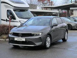 Vulkan grau (metallic) Gebraucht 2025 Opel Astra Edition Limousine | 22.790 € (Superpreis)