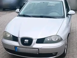 Grau Gebraucht 2003 Seat Ibiza Kleinwagen | 1.200 € (Fairer Preis)
