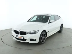 Weiß Gebraucht 2016 BMW 330 M Sport Limousine | 25.480 €