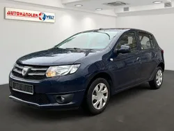 Blau Gebraucht 2016 Dacia Sandero Lauréate Kleinwagen | 3.199 € (Superpreis)