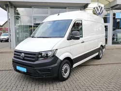 Candyweiß (white), solid Gebraucht 2024 VW Crafter Van | 37.400 € (Superpreis)