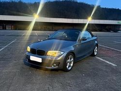 Grau Gebraucht 2011 BMW 118 Cabriolet Cabrio | 9.500 € (Fairer Preis)