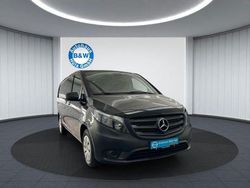 Obsidianschwarz Gebraucht 2021 Mercedes Vito Van / Kleinbus | 25.499 € (Etwas zu teuer)