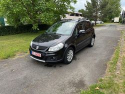 Schwarz Gebraucht 2012 Suzuki SX4 Style SUV | 5.590 € (Fairer Preis)