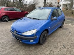 Blau Gebraucht 2001 Peugeot 206 Kleinwagen | 500 € (Superpreis)