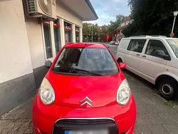 Rot Gebraucht 2009 Citroën C1 Kleinwagen | 1.000 €